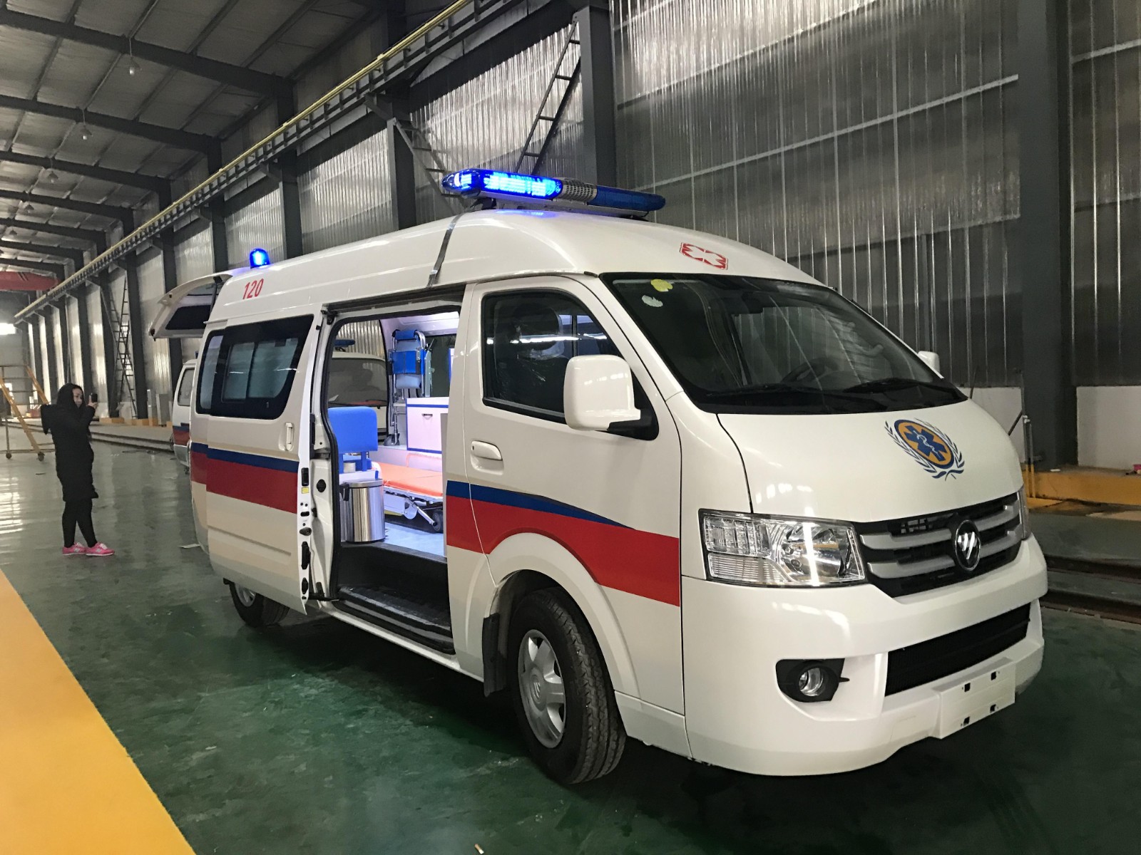 冷水江市救护车转院